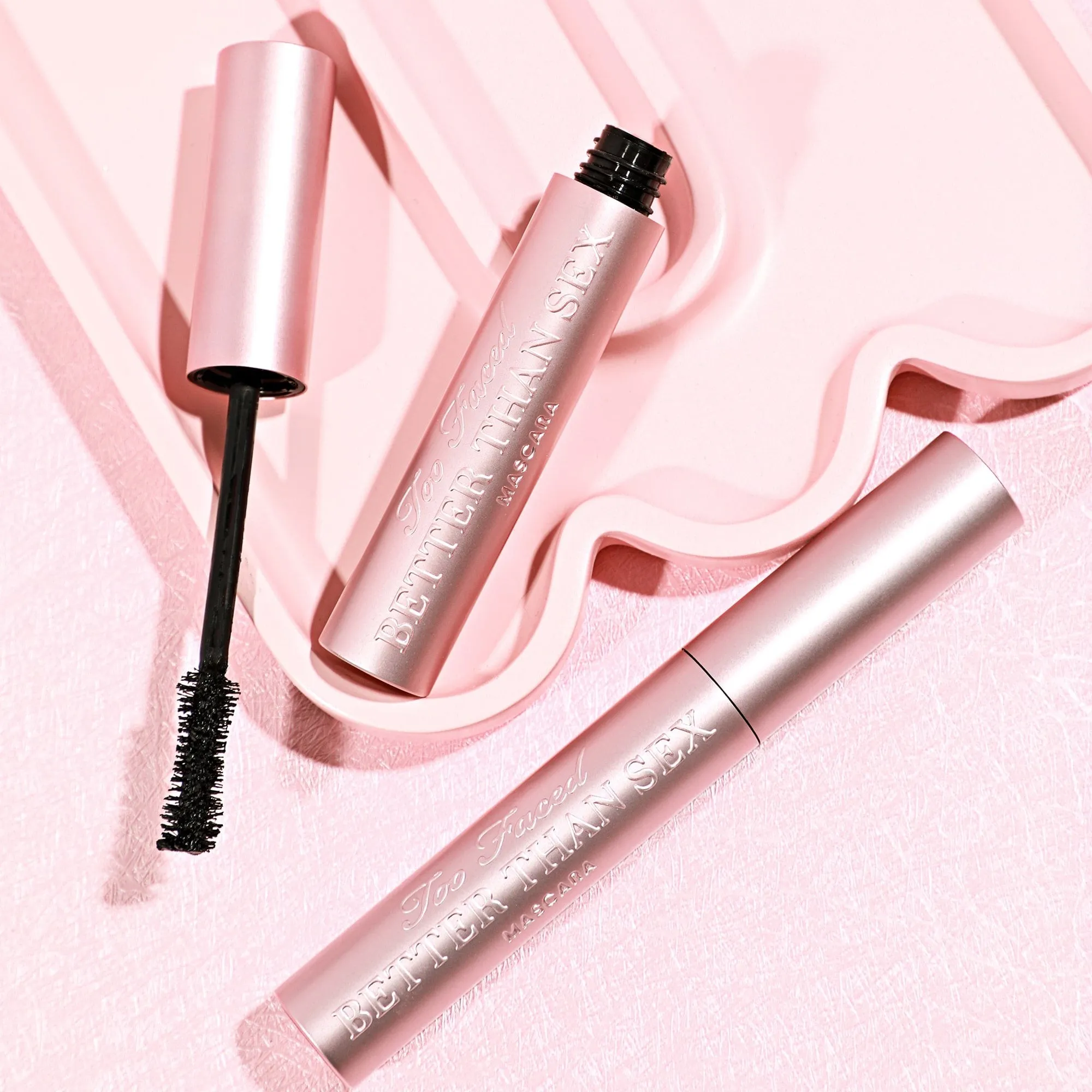 Pink outlet tube mascara