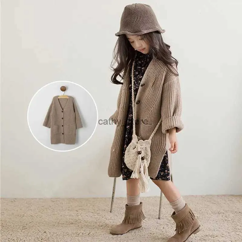 Pullover Girls Sweater Cardigan New Autumn Clothes New Children's Korean Version Big Children's Mid-Längd Tjock Knit Jacket för Teensl231215