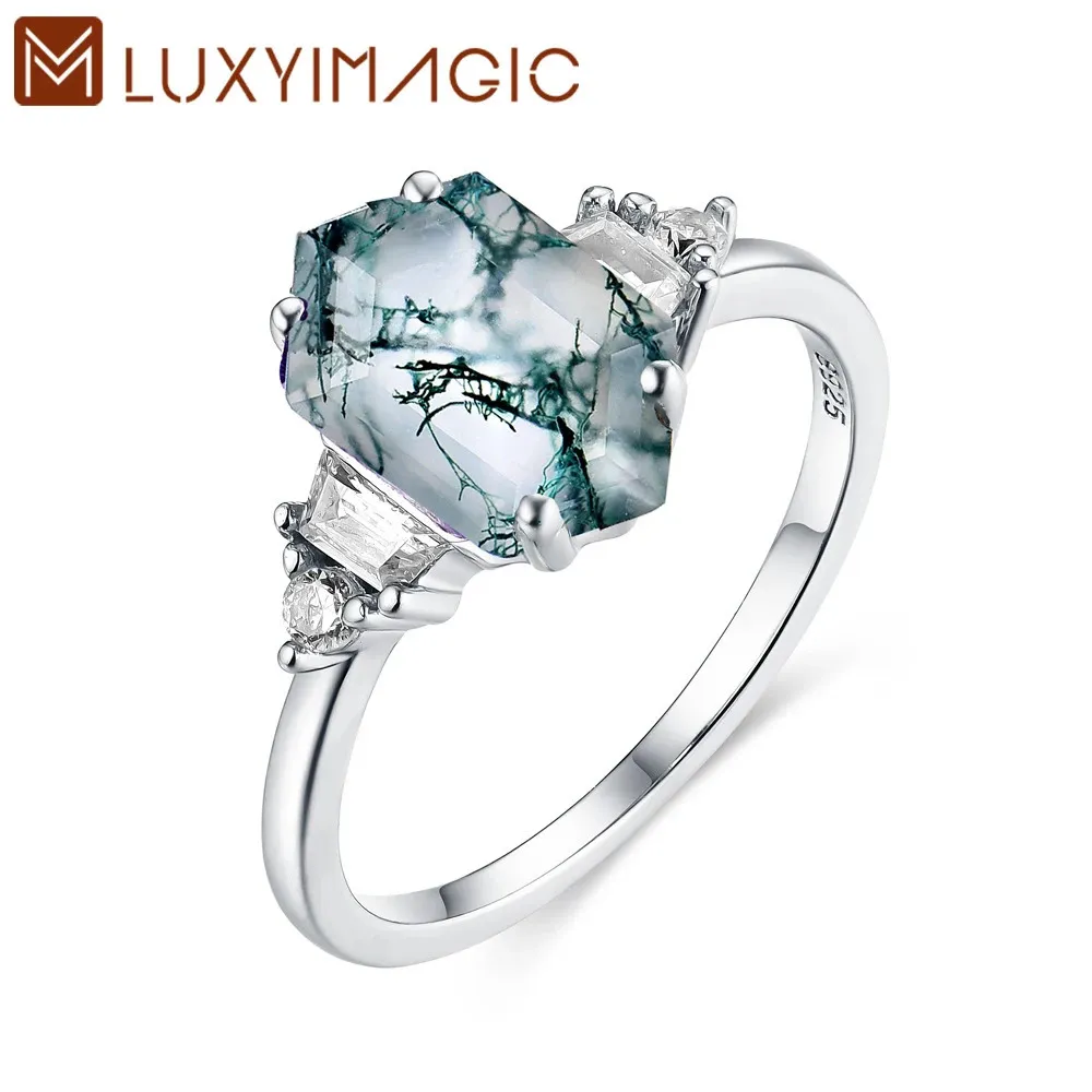 Bröllopsring Gorgeous Moss Agate Natural Stone Ring for Woman 925 Silver Fine Jewels Hexagonal Gemstone Wedding Engagement Present till sin 231218