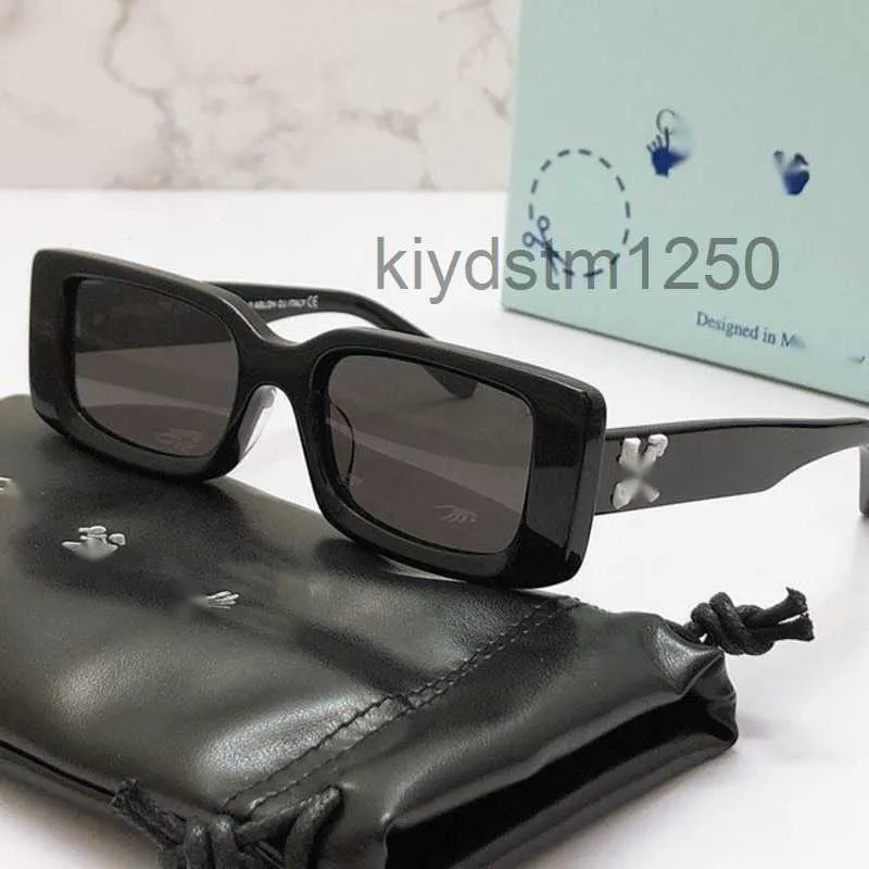 Mode W Lunettes de soleil Designer Cadres blancs Sunglass Arrow x Black Frame Lunettes Street Hommes Femmes Hip Hop Sunglasse Hommes Femmes Sports Voyage VR47