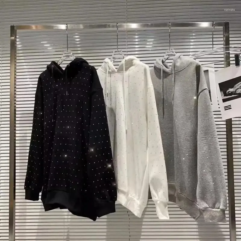 Kvinnors hoodies glänsande strass Löst tröja för huvtröja för kvinna streetwear tröja flickor outtrött tröjor hoppare toppar