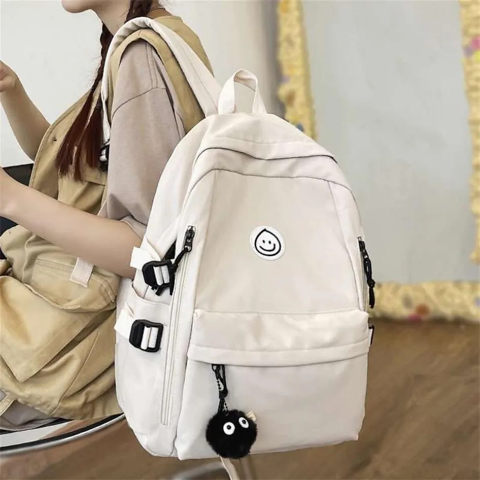 Étudiants d'étudiants Sacs d'école blanches Blanc Mignon Femelle Sac à dos imperméable Kawaii Book Sac dames adolescentes sac à dos mode nylon 23106