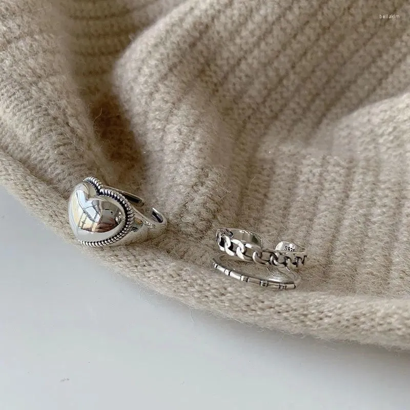 Cluster Ringe verhindern Allergie Silber Farbe für Frauen Vintage Herz Kettenöffnung verstellbar Paar Ring exquisite Party Schmuck Anillos