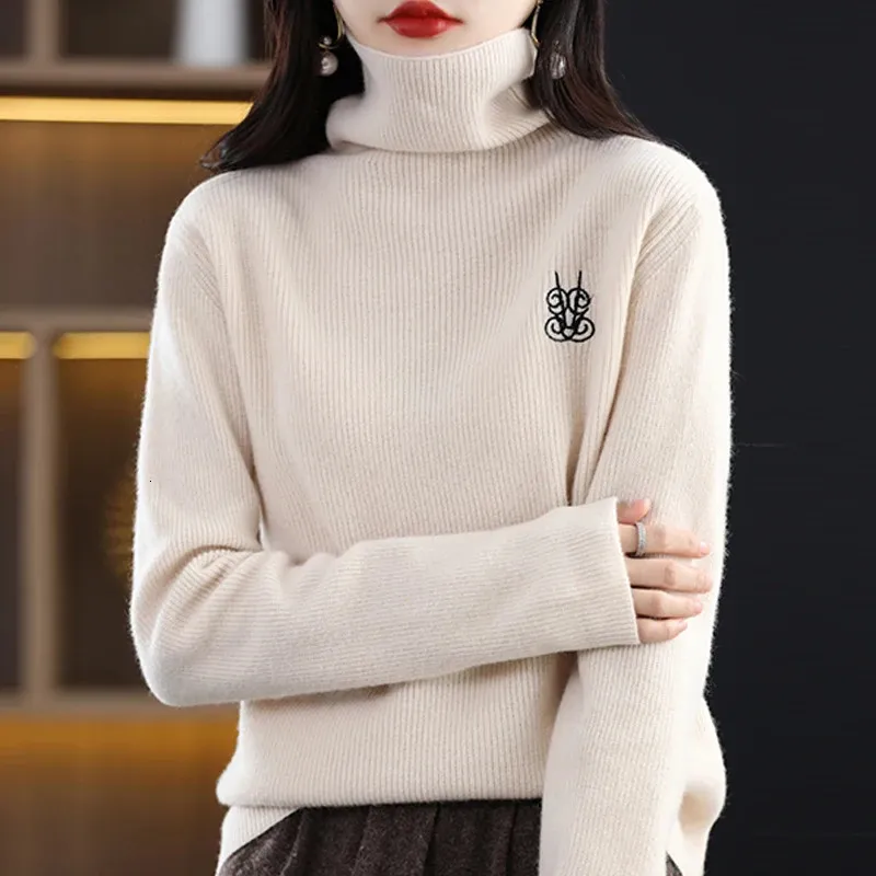 Kvinnors tröjor 2023 Autumnwinter Cashmere Sweater High Neck Pullover 100 Wool Loose Brodered Jacquard Top Fashion Korean Editi 231218