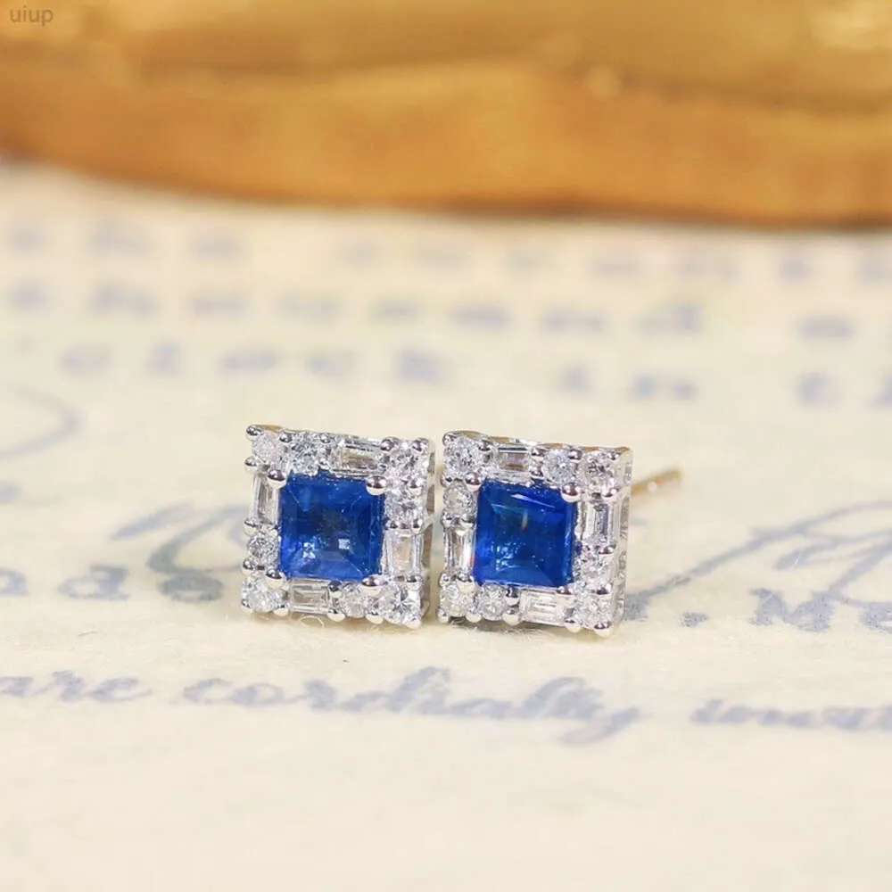 Xinfly Pendientes de diamantes de zafiro auténtico azul princesa de 0,6 quilates, piedra preciosa de oro fino de 18 quilates, a la moda para niñas
