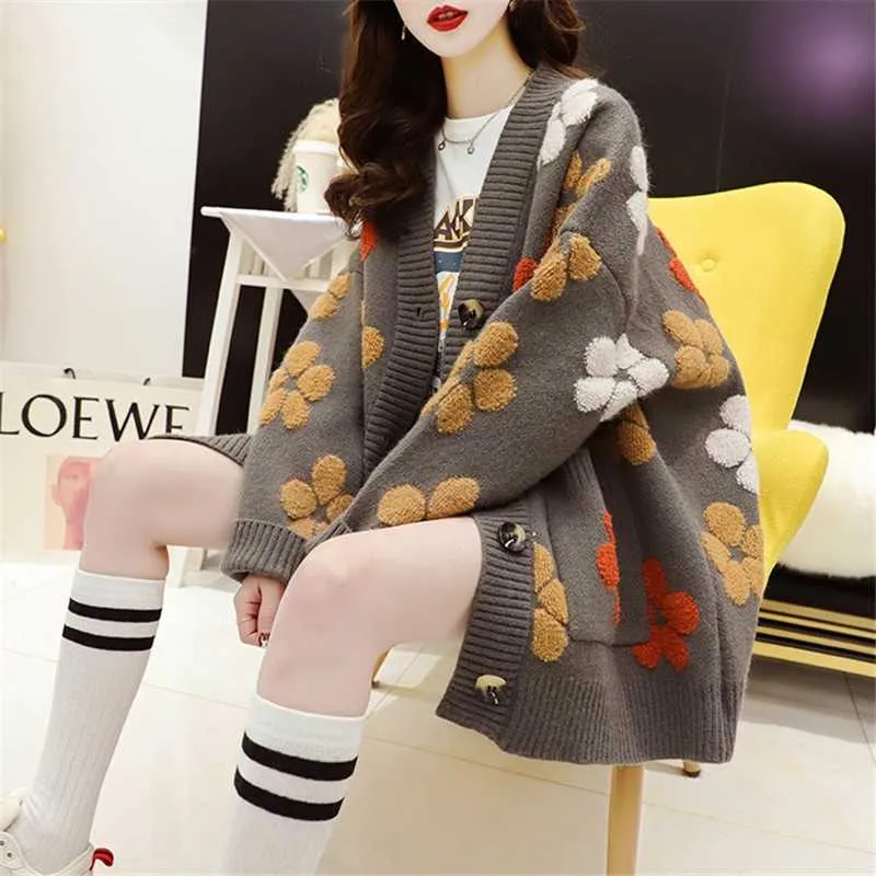 Kvinnors tröjor Kvinnor Cardigan Casual Sticked Flower Sweater Single-Breasted Loose Overdimensionerade Cardigan Ladies Jacket Spring and Autumn