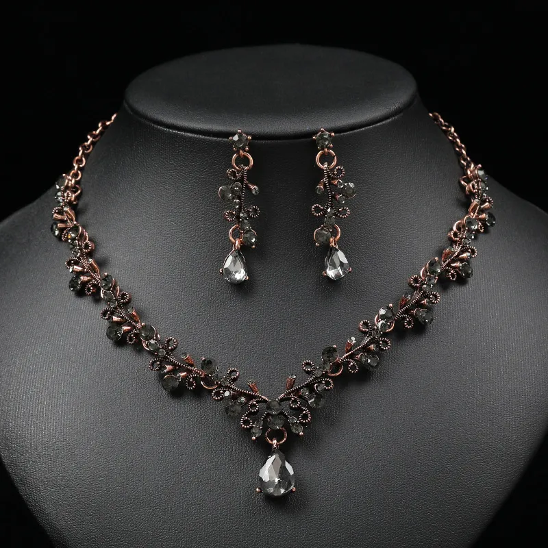 S3879 Fashion Jewelry Set Vintage Water Drop Pendant Rhinestone Flowers Choker Necklace Earrings Set