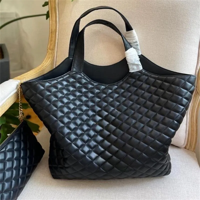 Icare Maxi Shopping Bag