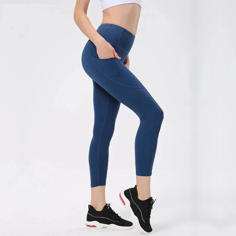 Pantalons pour femmes Capris Yoga Pant Femmes Push Up Hip Respirant Leggings D'entraînement Gym Fitness Taille Haute Poche Leggings De Course 231219