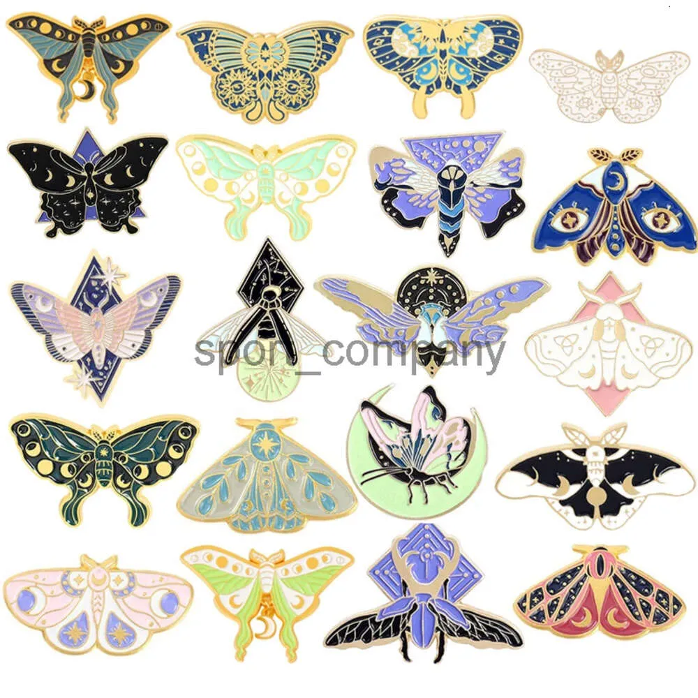 Moth Butterfly Ematel Broche pour femmes Fashion Double lune Gothic Butfly Badge Insect Plante Pin Bijoux Bijoux pour ami