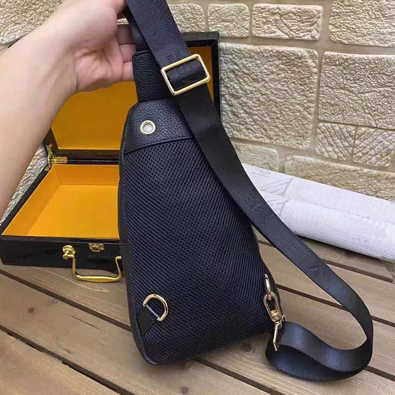 V Designer Bag Bag Men Women Luxurys Chest Facs Men Crossbody Bags Counter Counter Counter Sport Fanny Pack Bumpag LJY200054-15 CXD2312202