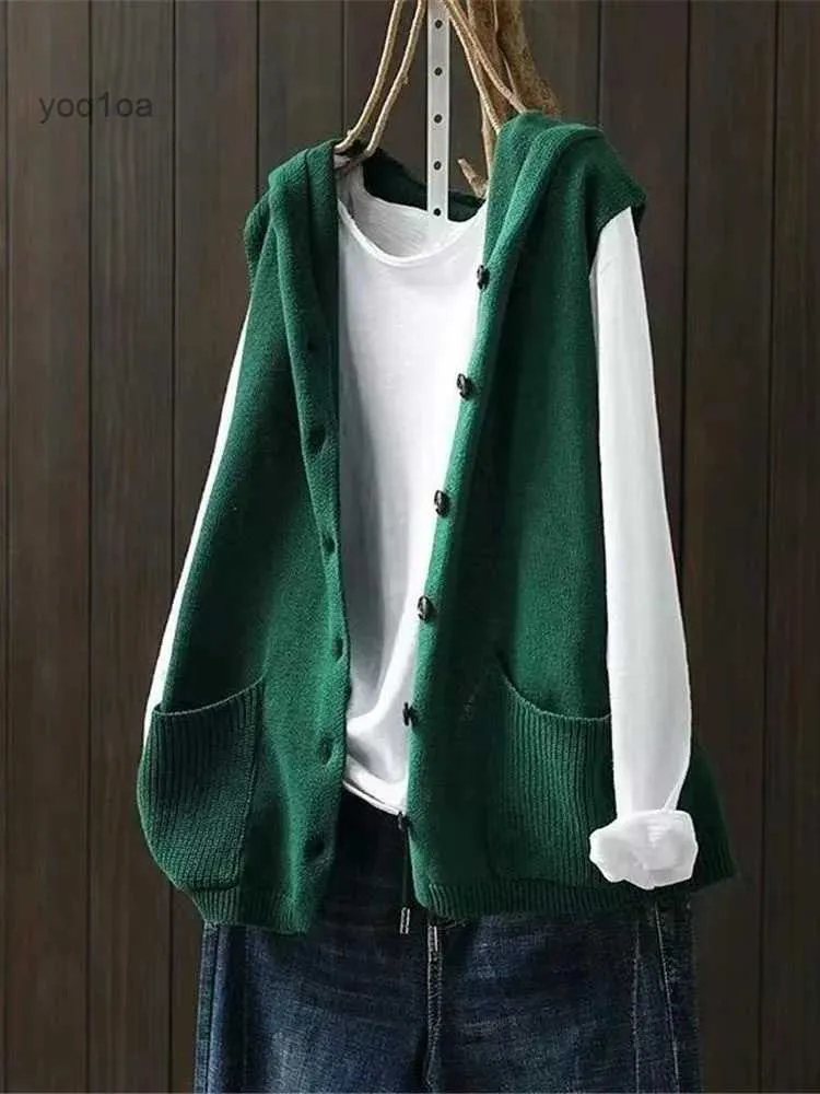 Women's Vests 5 Colors Hooded Sweater Vests Women Loose S-3XL Simple Streetwear Sleeveless Clothing All-match Autumn Knitwear Cardigan ZY7673L231026