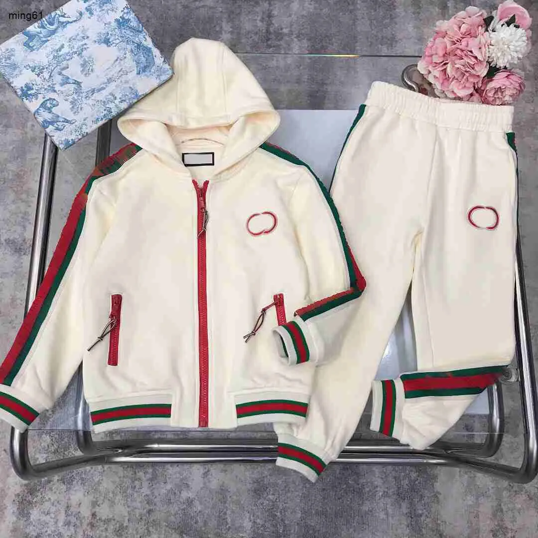 Varumärkesbarn Tracksuit Designer Baby High Quality Sports Suit Size 100-150 dragkedja Hooded Boys Jacket och Sweat Pants DEC10 DEC10
