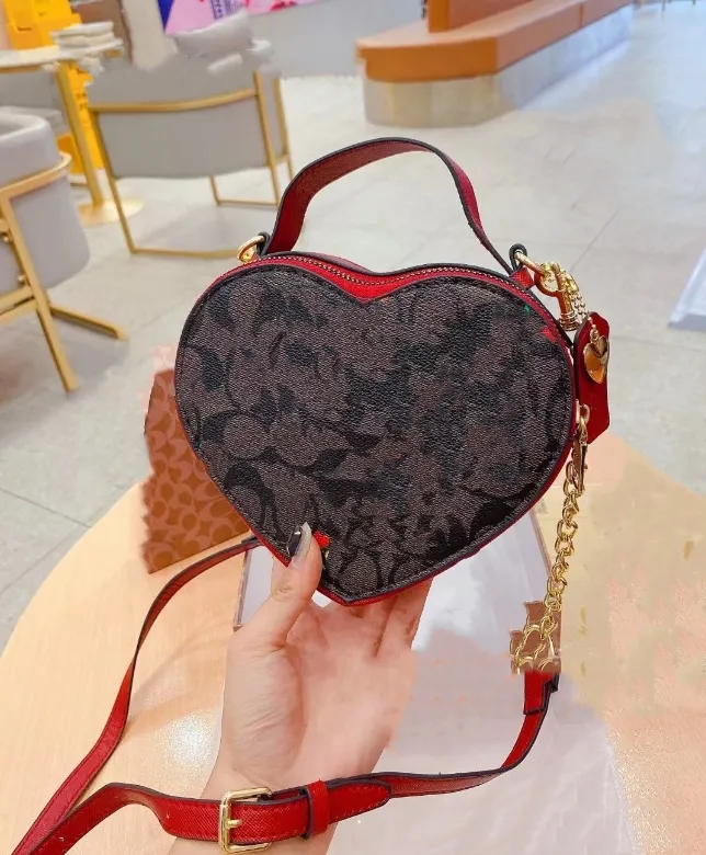 Hediye kutusu aşk çantası moda omuz crossbody çanta dokusu el tipi küçük yuvarlak çanta