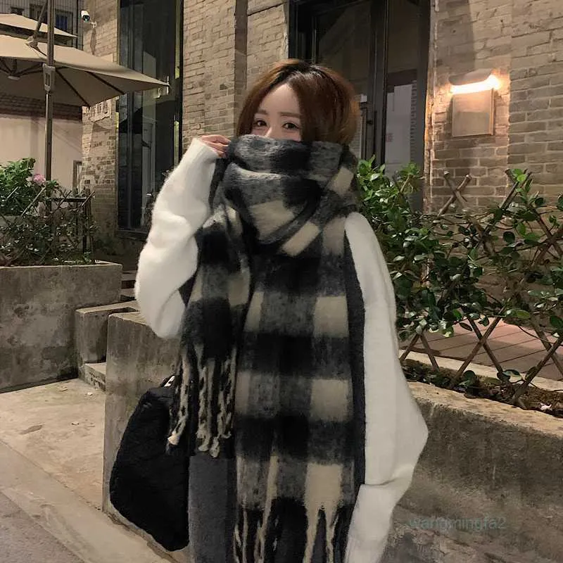 Scarves Korean Version Black Gray Checkered Women in Versatile Warmth Thickened Knitted Shawl Neck Dual-purpose Autumn Winter I9j4