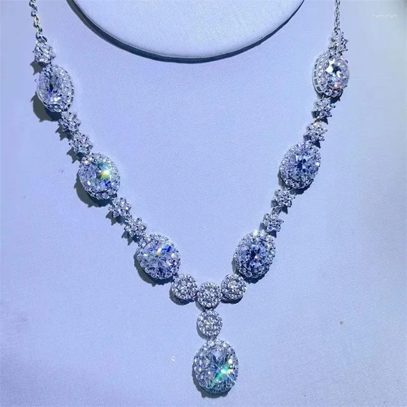 Chaînes D Couleur Moissanite Collier Pendentif Pour Femmes Coupe Brillante S925 Argent Mariée Robe De Soirée De Mariage Bijoux De Luxe GRA