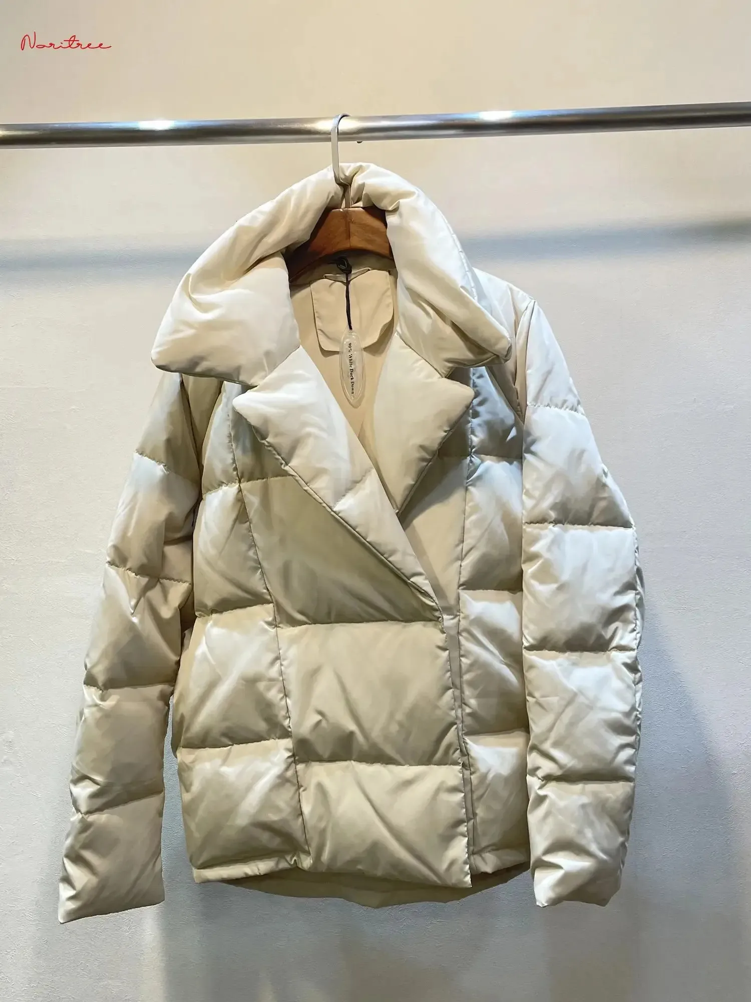 Parka da donna in piumino invernale oversize spesso e caldo soffice piumino femminile colletto stile pane piumino piumini stile passerella wy1888 231220