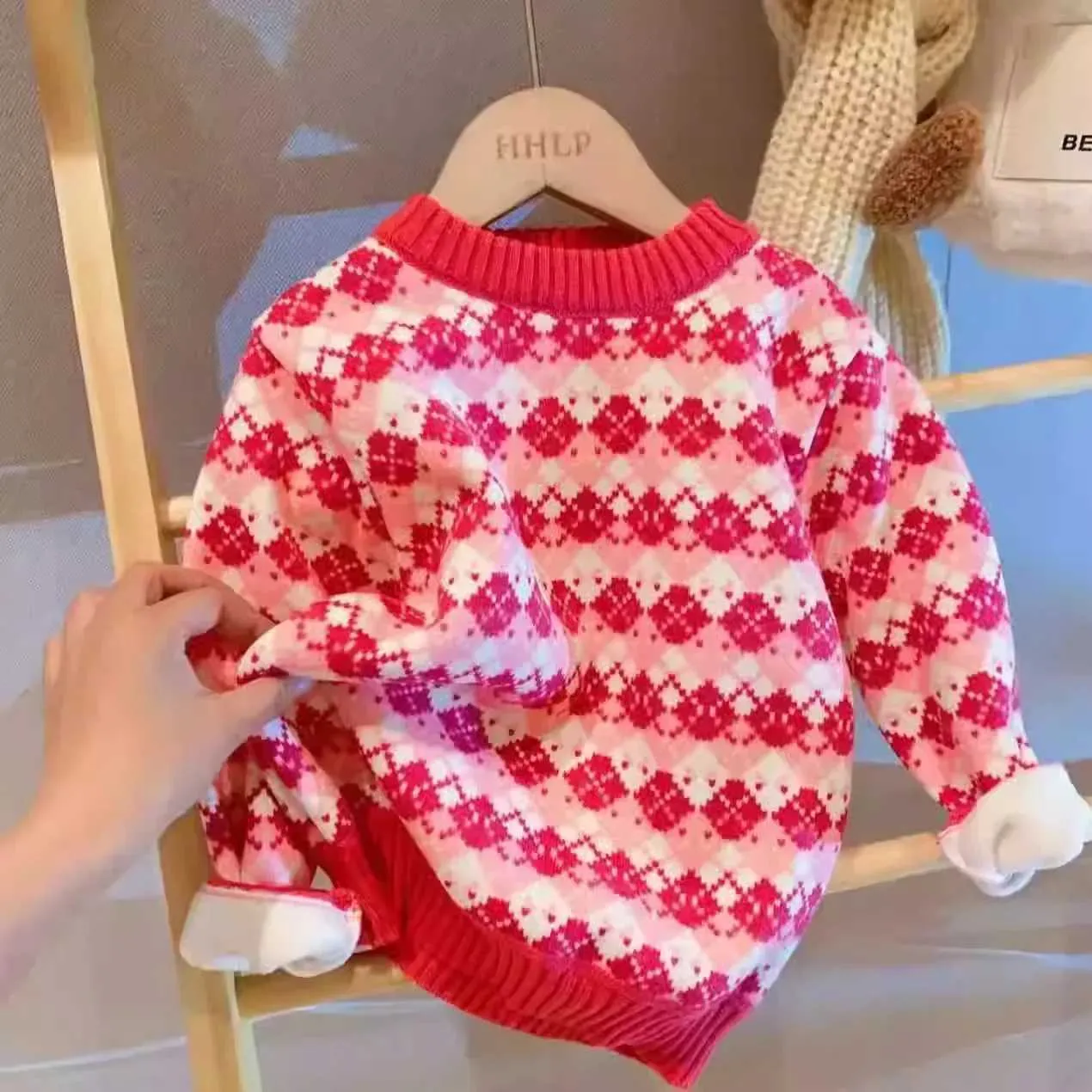 Пуловер в Корейском стиле для маленьких мальчиков и девочек, свитер с рисунком медвежонка, пуловеры с рукавами реглан для детей, рождественский свитер, детская осенняя одежда, NewL231215