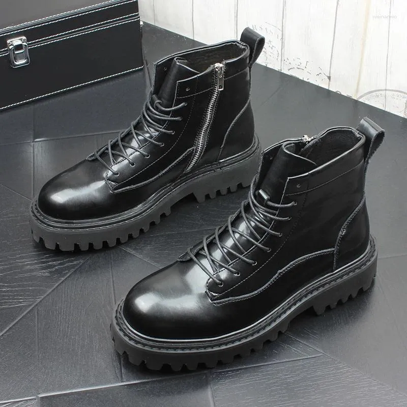 Boots Korean Style Mens Leisure Platform الأسود الأصلي أحذية رعاة البقر من الجلد الربيع