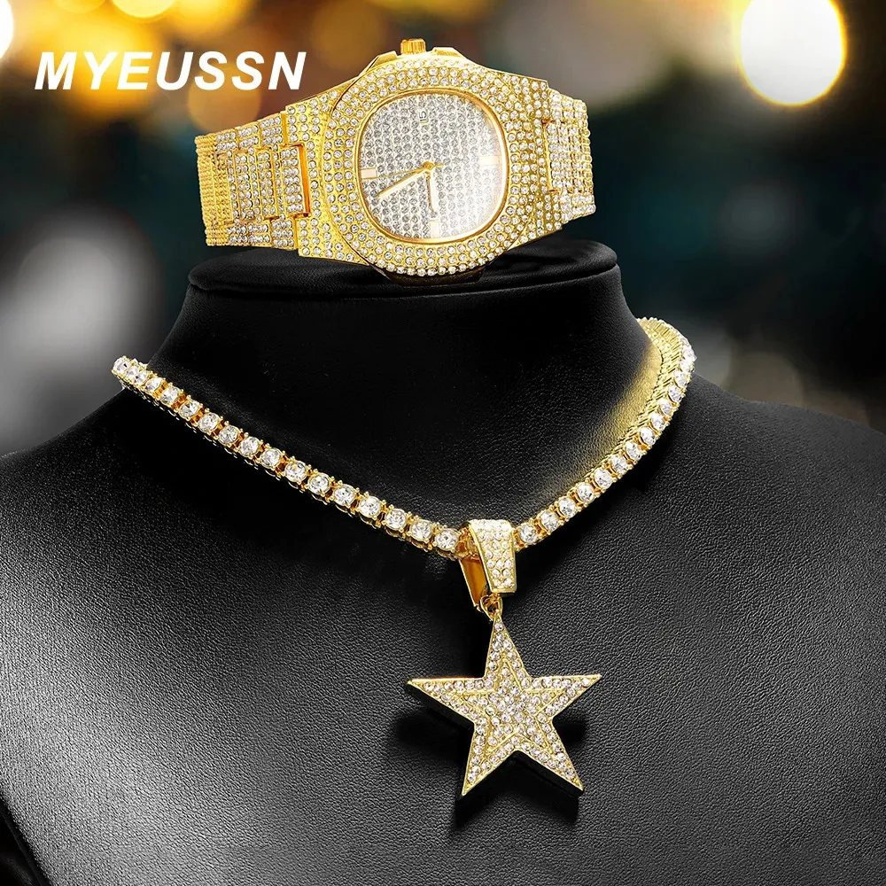 Cajas de joyería Collar de estrella de cinco puntas Reloj Hip Hop Miami Cadena de tenis Color plateado Diamantes de imitación pavimentados helados para hombres Collar de joyería 231219