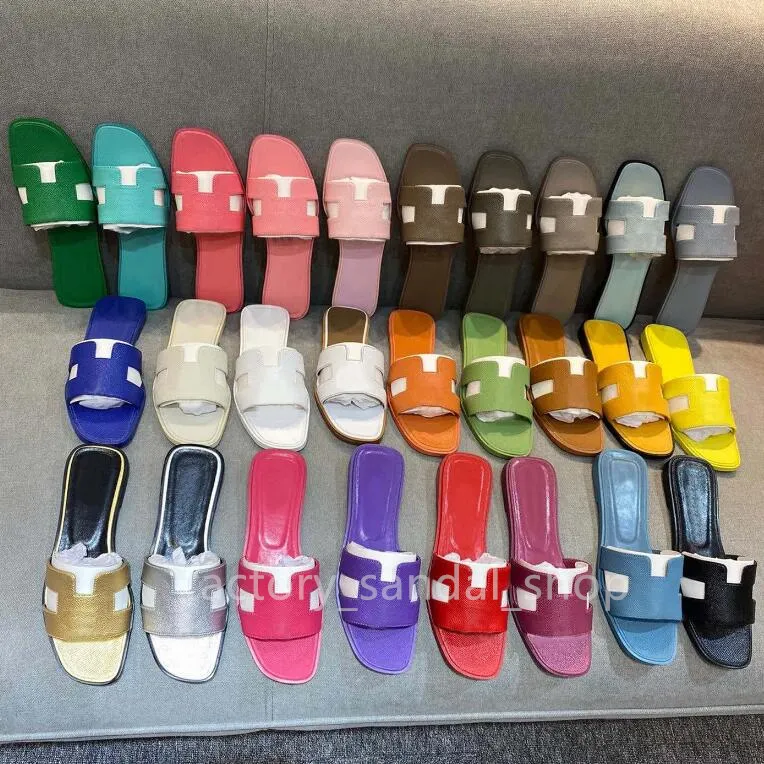 Designer slides chinelos moda sandália praia clássico plana sandália luxo verão senhora couro flip flops mulheres sapatos de praia mocassins engrenagem bottoms sliders