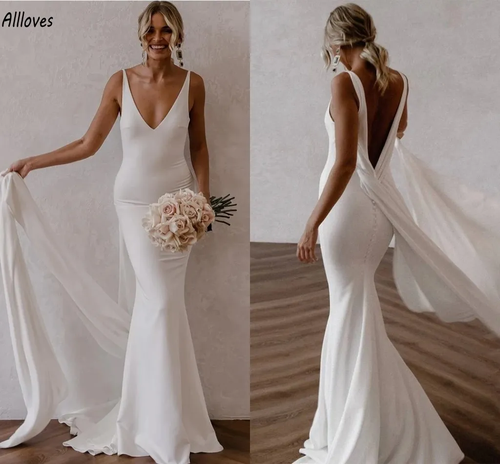 V Neck Crepe Ivory Minimal Mermaid Wedding Dresses Sleeveless Boho Garden Sexy Bridal Gowns With Detachable Train Backless Buttons Robes de Mariee Slim Fit CL3090