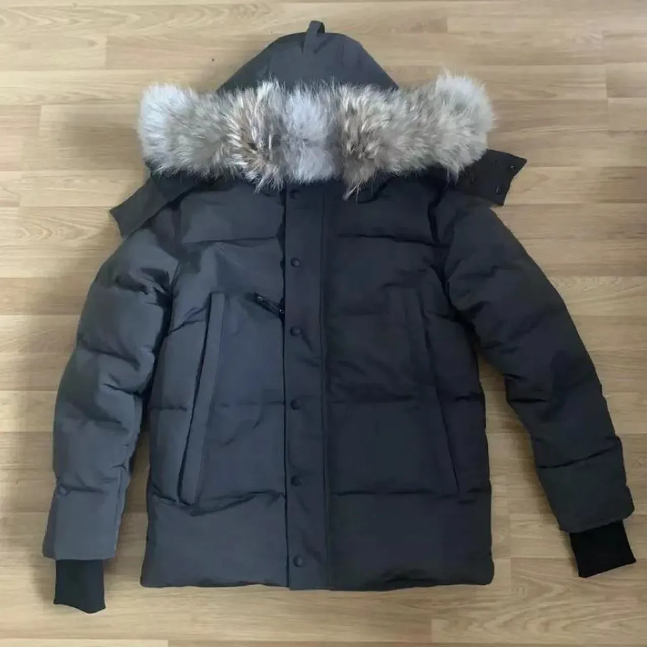 Männer Designer Puffer Jacke Winter Daunenjacken Veste Homme Jassen Oberbekleidung Echter Coyote Pelz Mit Kapuze Hoodie Fourrure Manteau Jacke Mantel Hiver Parka Doudoune