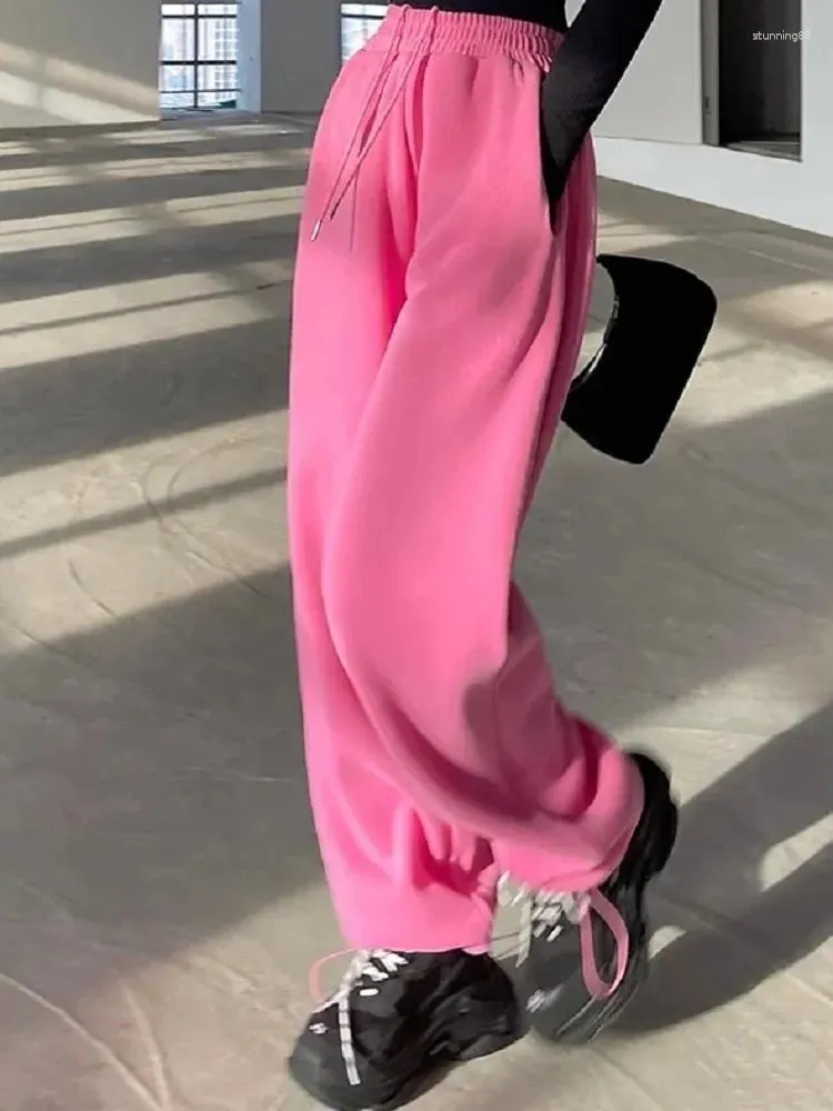 Kadın pantolon 2023 büyük boy pembe joggers eşofmanları kadın sokak kıyafetleri jogging sporları Kore moda gündelik geniş bacak pantolonları kadın