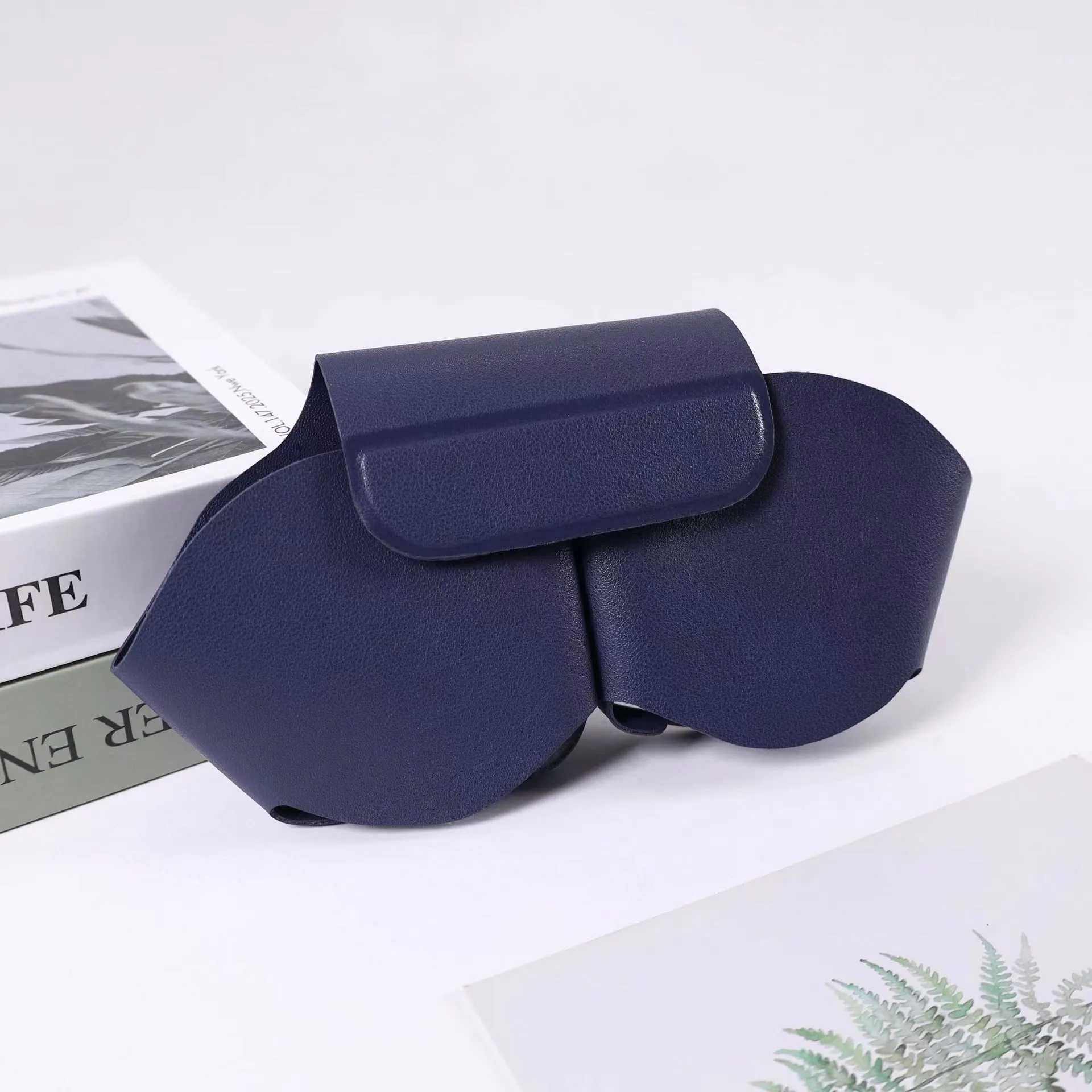 2024 Recommend Products for Bluetooth Wireless Headphones PU Headset Protective Bag Card Radio Call