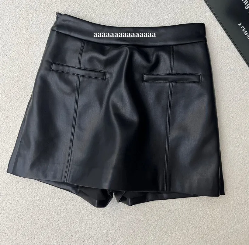 Neuer hochwertiger Designer PU-Leder-Röcke Modebrief hoher Taille Hip A-Line-Rock