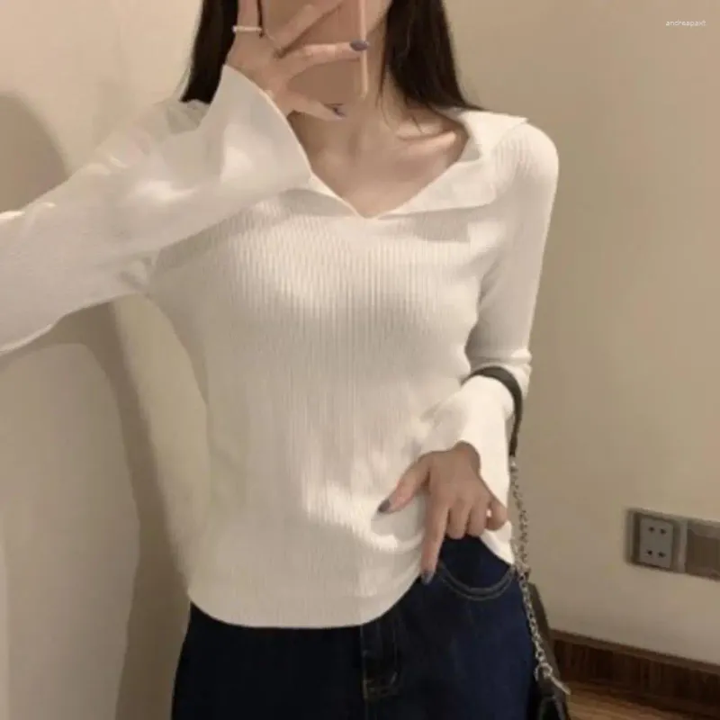 Kvinnors blusar tröja kvinnor 2023 Autumn Winter Soft Warm Clothes Long Sleeve Pullover Sweaters V Neck Slim Sticked Crop Tops Pull Femme