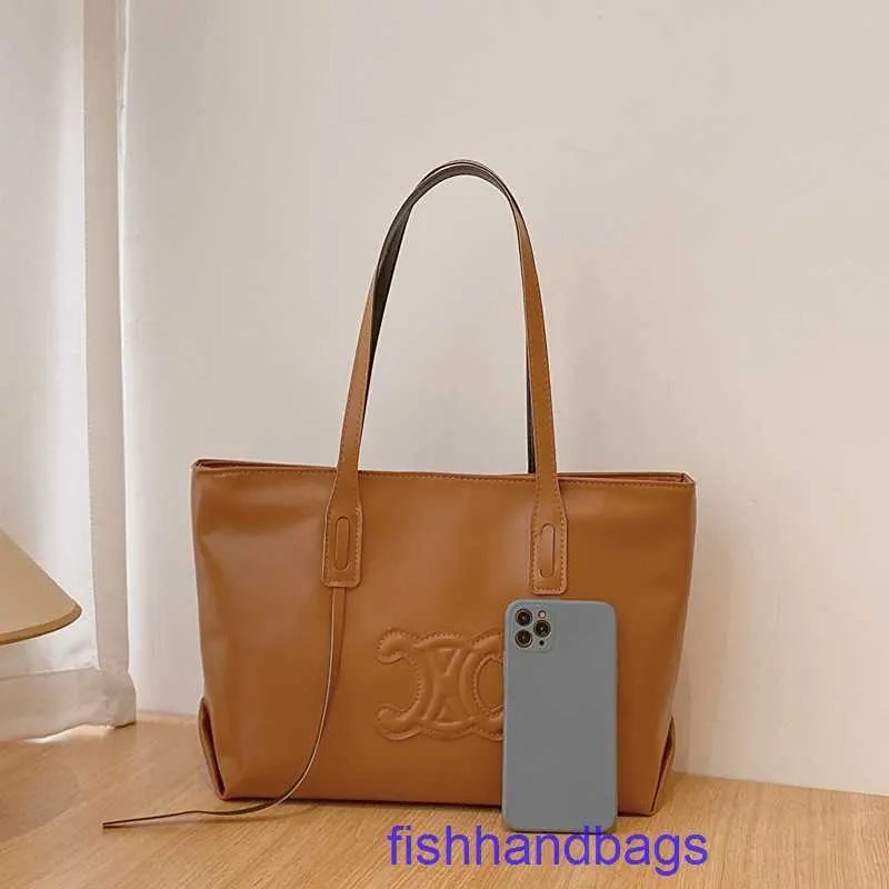 Top original wholesale Celins s tote bags online shop Soft Leather Tote Bag for Women 2023 New Fashion Simple Texture Commuting Large Capacity With