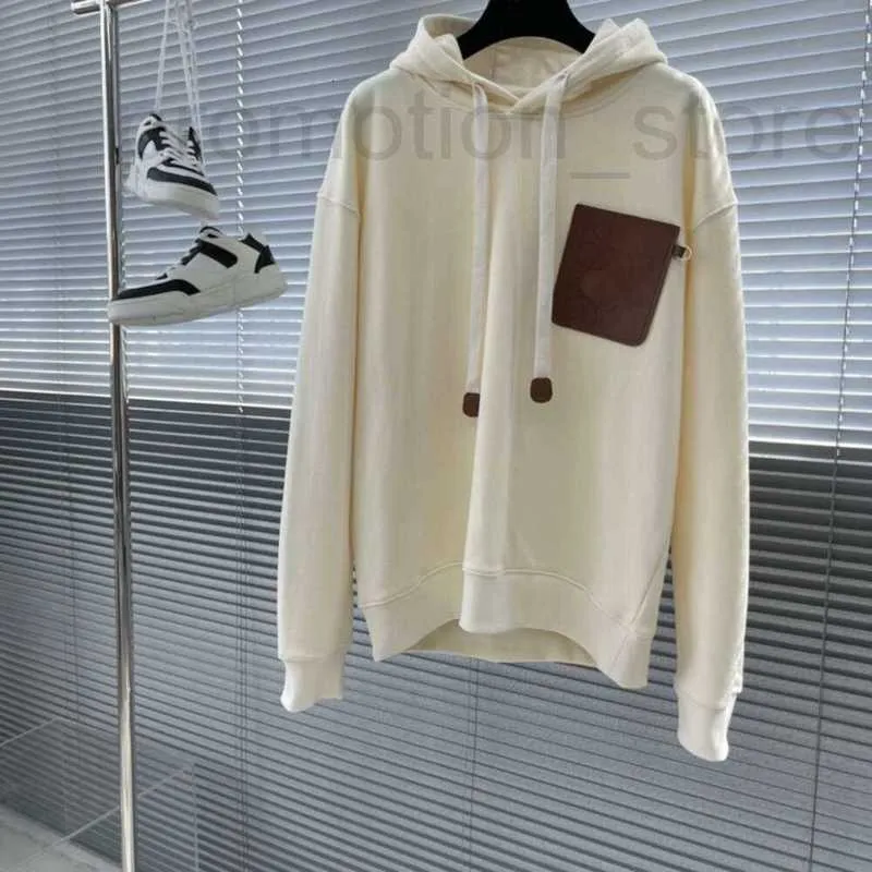 Men's Hoodies & Sweatshirts Designer Winter hooded sweater designer hoodie cotton sweatshirt leather pocket pullover coat men women loose embroideredtop quality