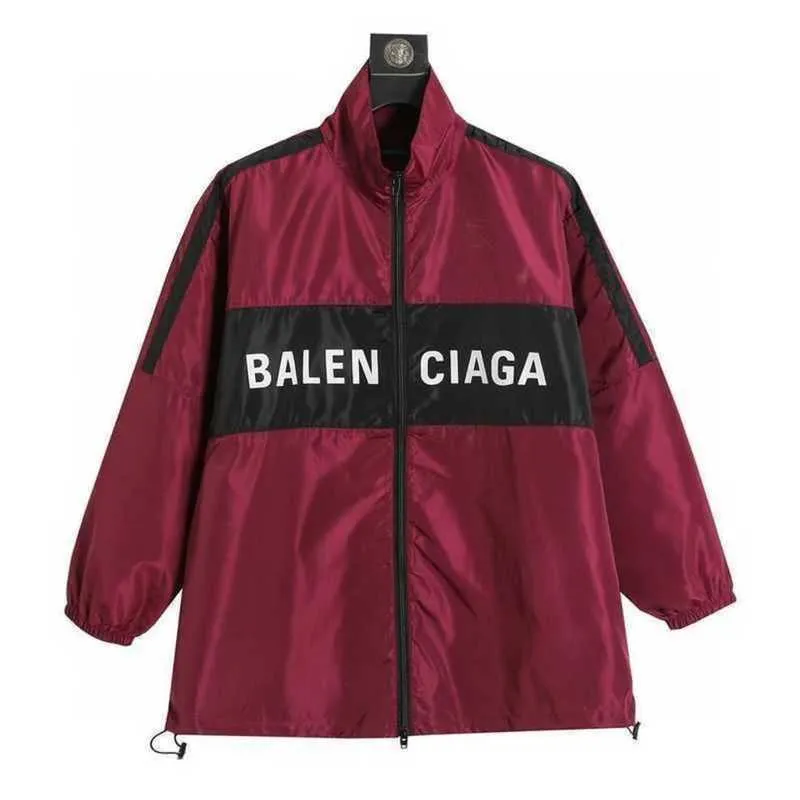 Mens Jacket Balanciigss Coat Light Luxury Blcg Trendy and Womens Wine Red Splice Windproof Sunscreen Sprint Yang Mi Same Style