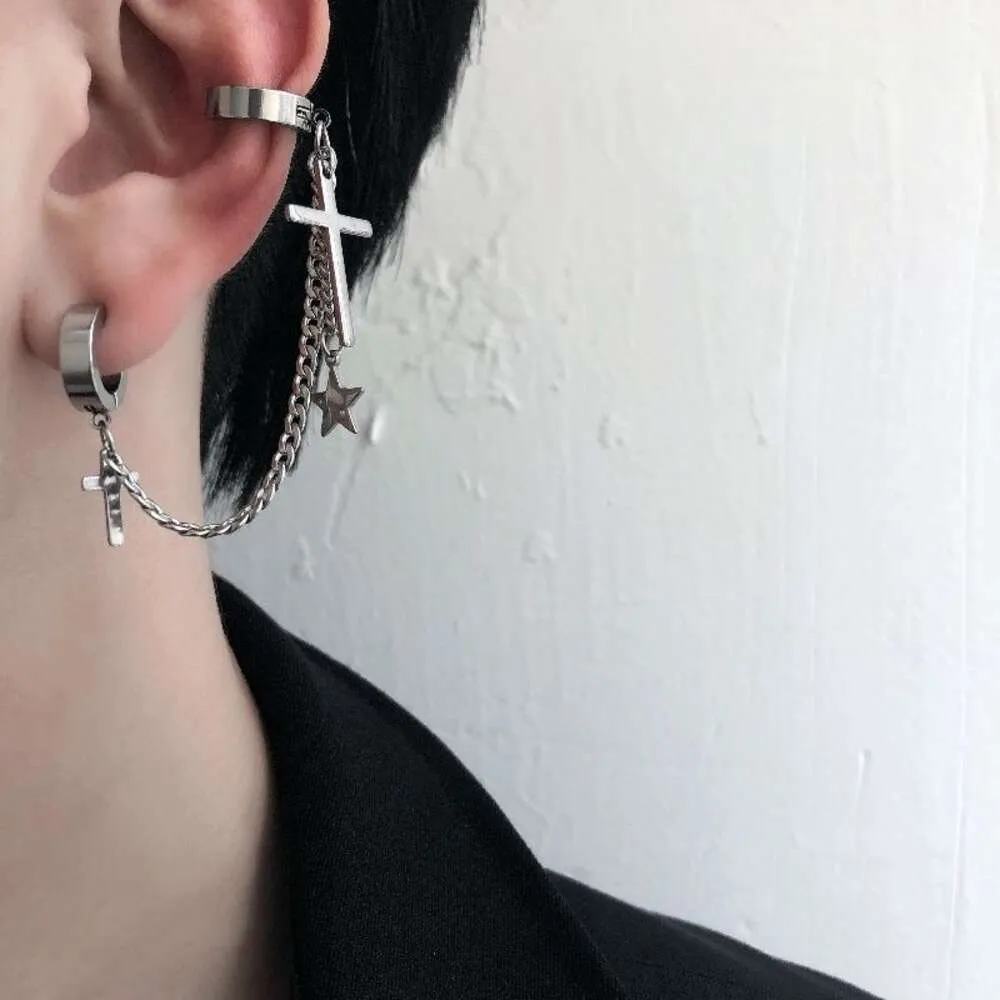 Accessori orecchini a catena incrociati uomo e donna, clip osso dell'orecchio integrato scuro con un sapore di Hong Kong che non sbiadisce, trendy e cool