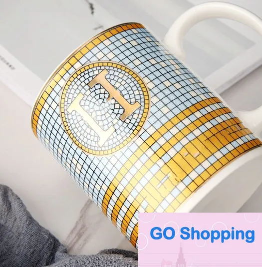 Mug Men's and Women's Ceramic Cup Student Household Couple Milk Coffee Cup Large Capacity Mug Classsic Top Quality Creative