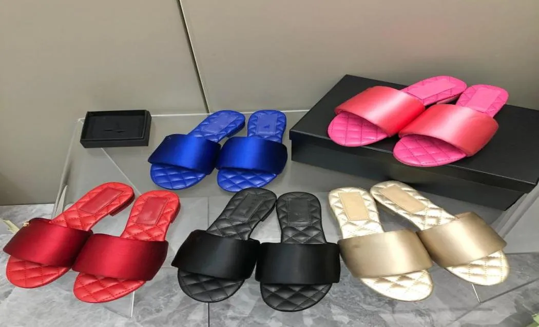 Sandali outdoor hotsell