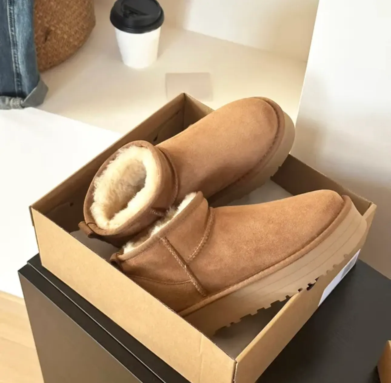 Women Winter Ultra Mini Boot Designer Australian Platform Boots for Men Real Leather Warm Ankle Fur Booties Luxurious Shoe 01