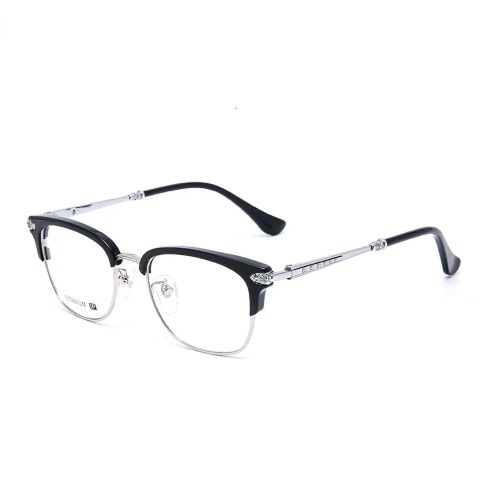 CH Cross Cross Sunglasses Frames Designer Luxo Chromes Mens Half Combate Titanium liga liga de óculos casuais Casual Myopia Glasses Heart 2024 de alta qualidade B711