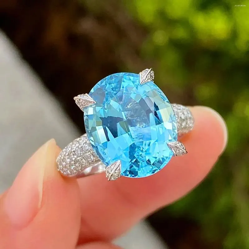 Klusterringar hjy2023 aquamarine fina smycken ren 18k guld naturlig 7.11ct blå ädelstenar