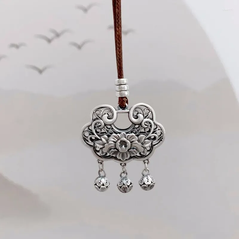 Ketten 925 Silber aushöhlen Pfingstrose Blume Quaste Halskette für Frauen verstellbar und exquisite lange Ruyi Schloss Anhänger Retro-Stil Schmuck