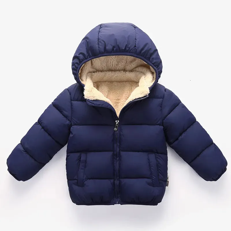 赤ちゃんの子供は男の子のための冬の太いジャケットを暖かく厚く厚くする外側の女の子毛皮のフード付きジャケットキッズスノースーツ231220