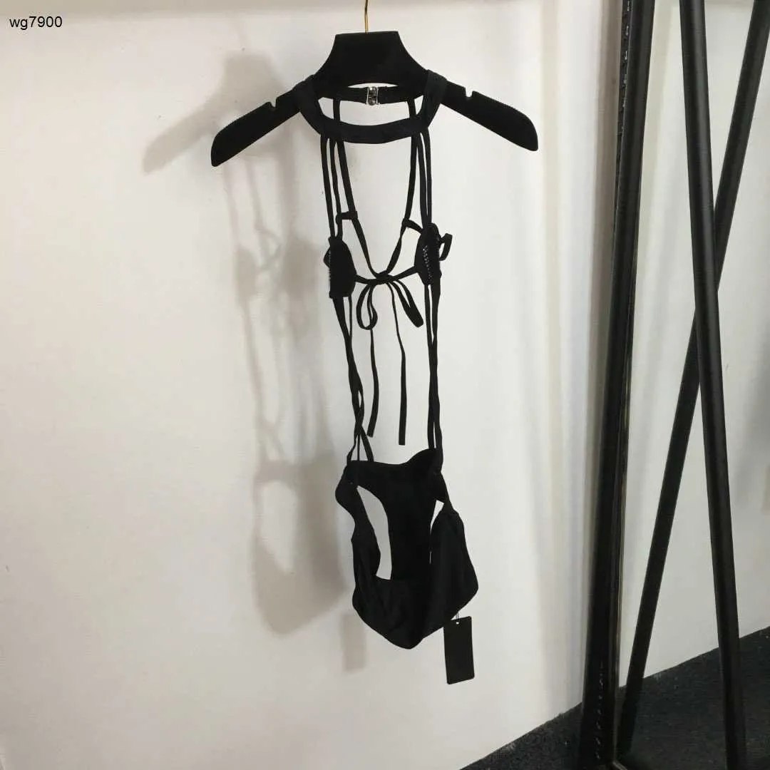 märke kvinnor badkläder designer baddräkt mode sexig logotyptryck sling bikini kvinnor kläder 21 december nyanlända