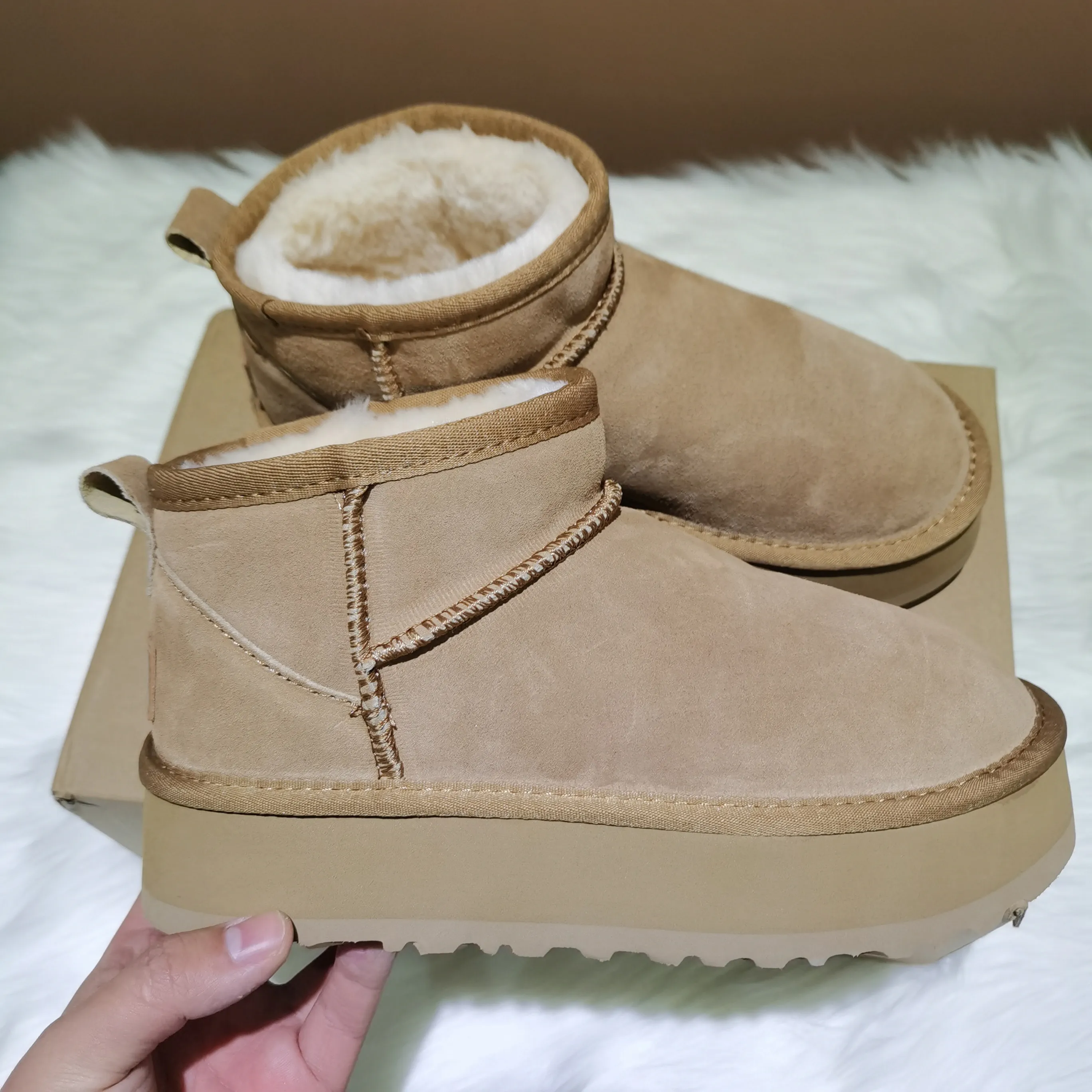 Boots with clearance fur on them