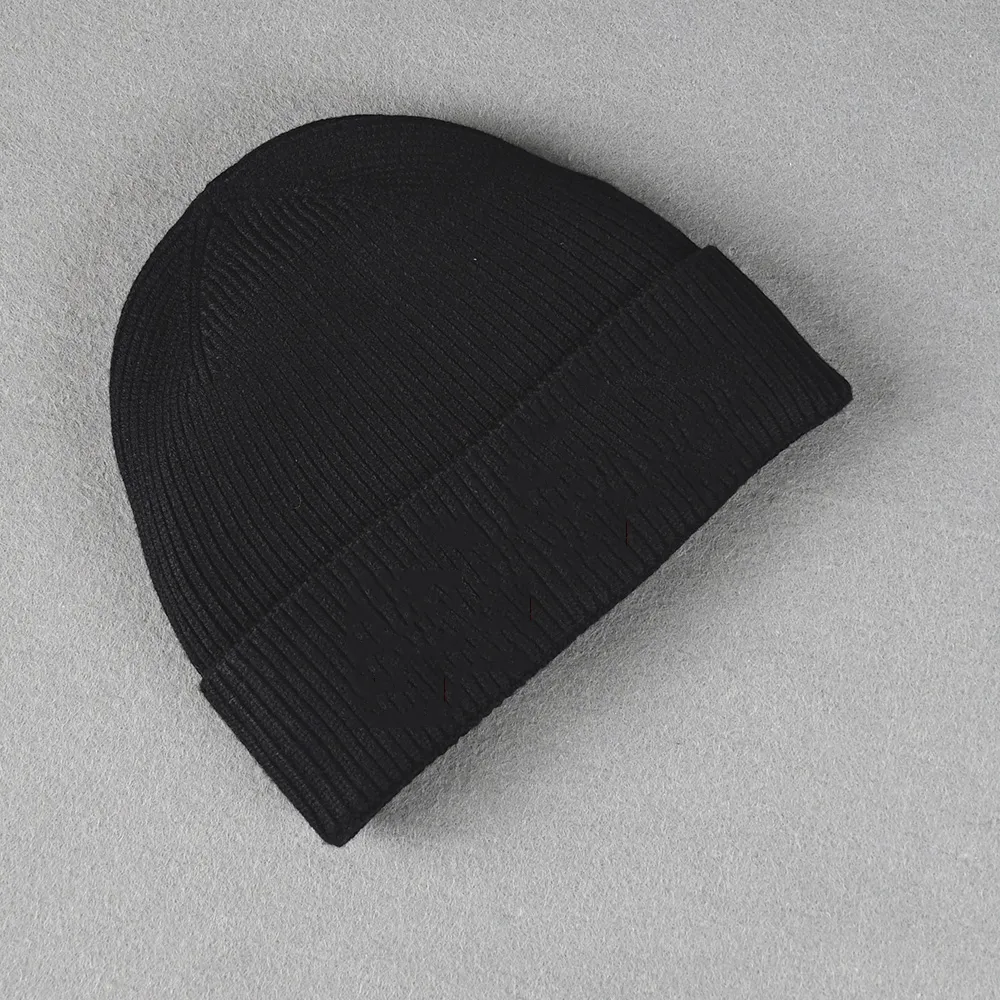 klassisk designer hink hatt höst vinter het stil beanie hattar män och kvinnor mode universal stickad keps höst ull utomhus varma skallar 18 färg qqqqqqqqqqqa