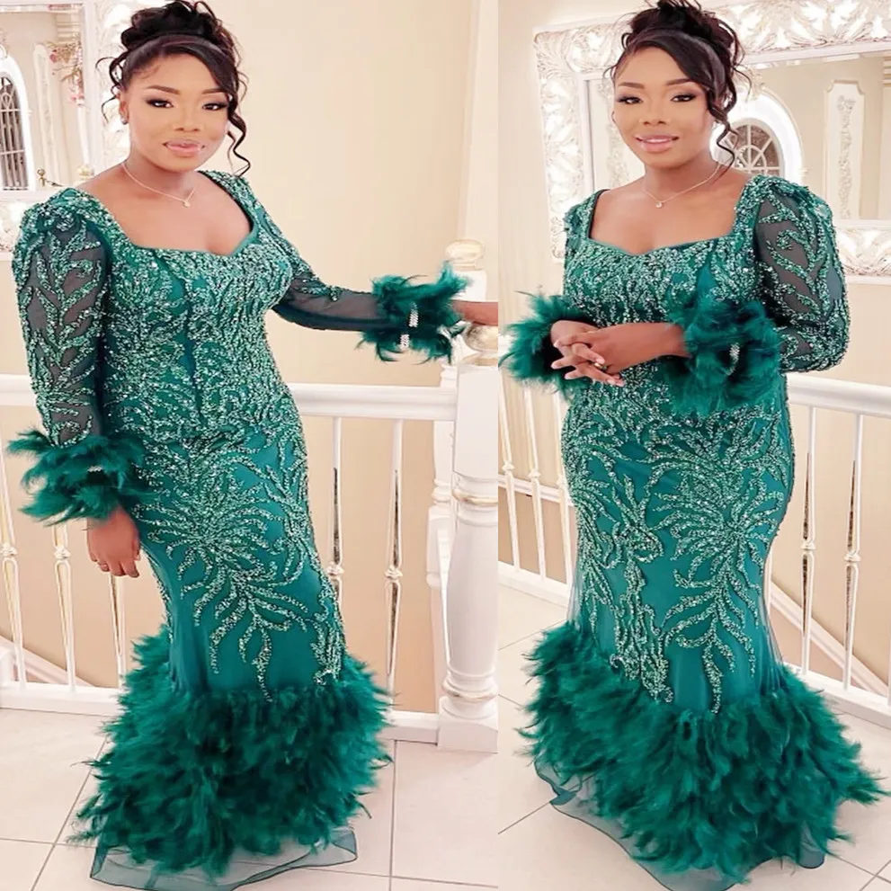 2024 Aso Ebi Hunter Green Sirène Robe de bal pailled Lace Feather Soiffle Formal Fête Deuxième réception Robes de fiançailles d'anniversaire Robe de Soiree ZJ372