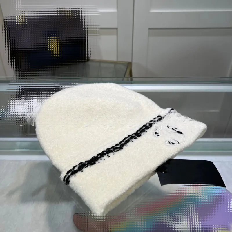 Cashmere Knitted Hat Winter Stylish Warm Woolen Hats for Womens Mens Skull Caps