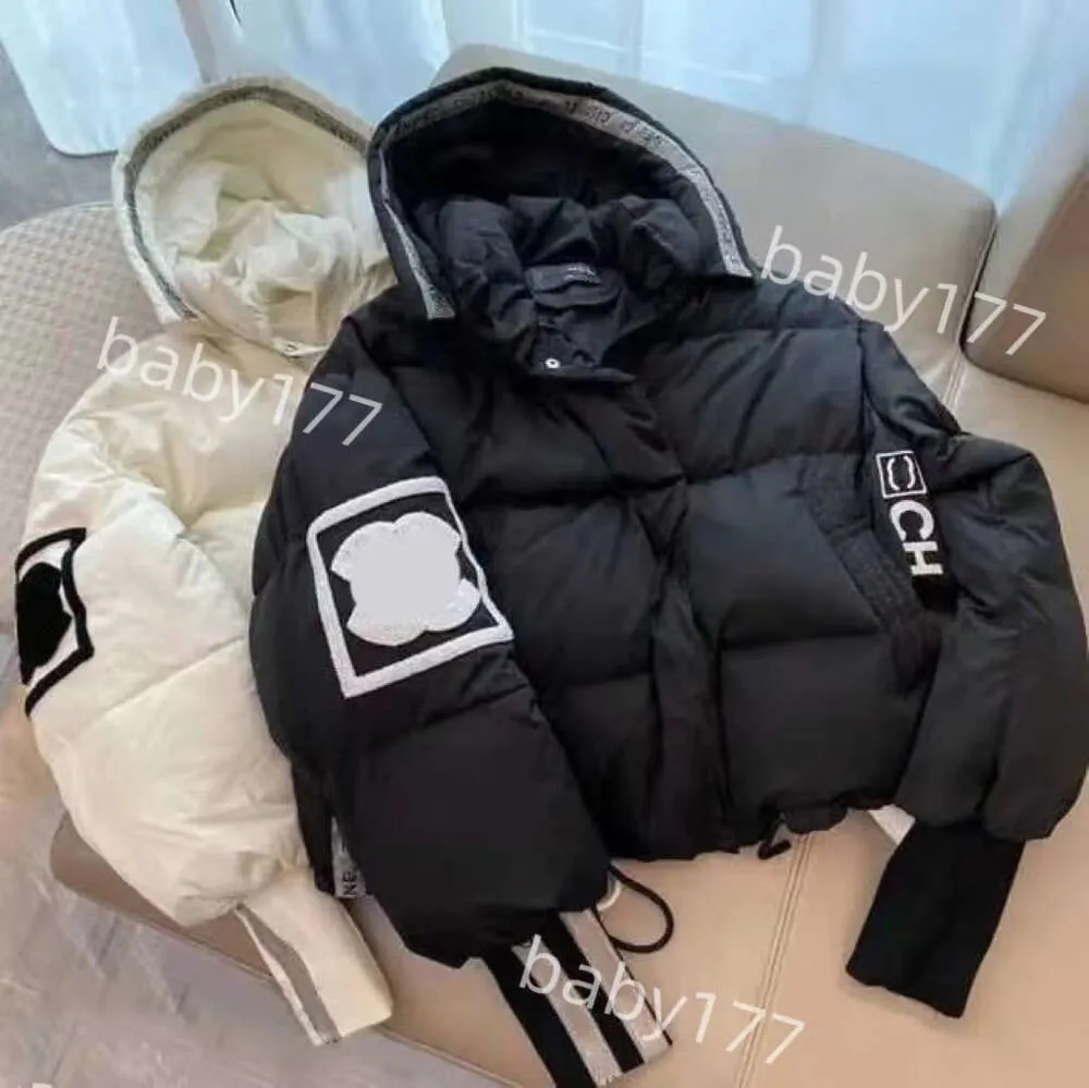 C+C Brand Womans Designer Channel Down Jacket Autumn and Winter Dames Puffer Jackets Coat Borduurwerk Correct C Letter Rapel Hapel Zipper Casual Short Small Parka 24