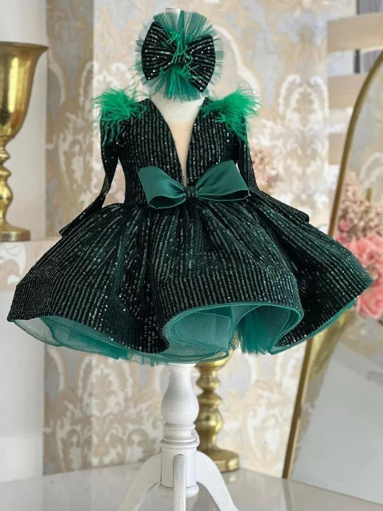 Lyxiga och eleganta flickor julklänning Walk Show Green Sequin Princess Fluffy Flower Wedding 231221