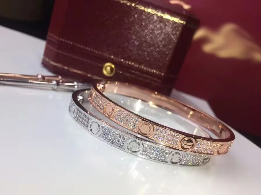 High-end C series 18K top designer fashion unisex luxury full diamond bracelet kyd85